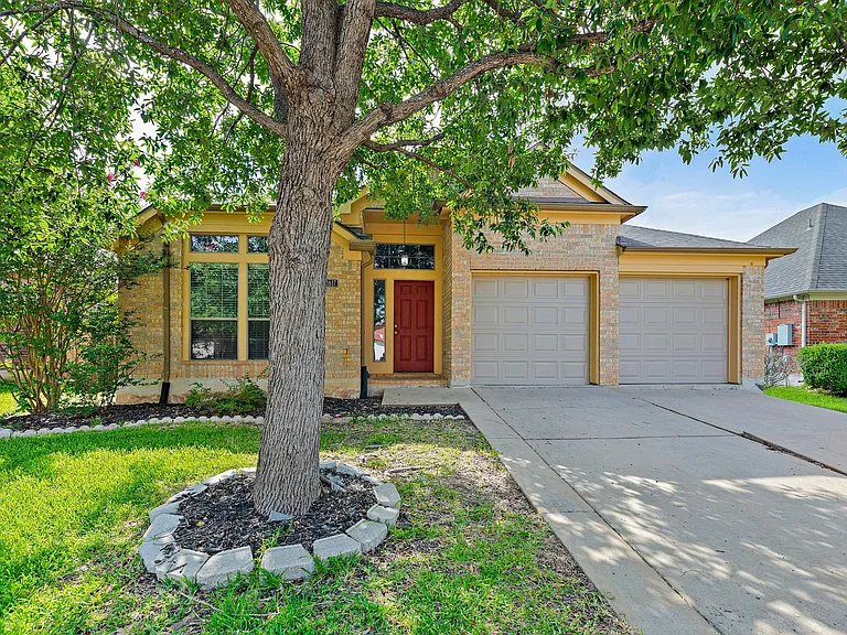 11617 Glen Knoll Dr — Photo 2