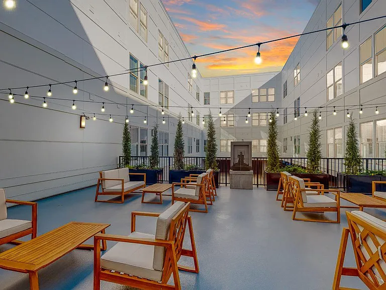 Museum Lofts — Photo 25
