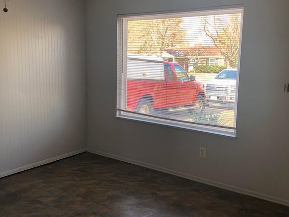 5th image of 4708 Conder Ave