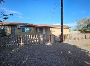 1721-1729 Del Sur Dr SW #1729-B, Albuquerque, NM 87105