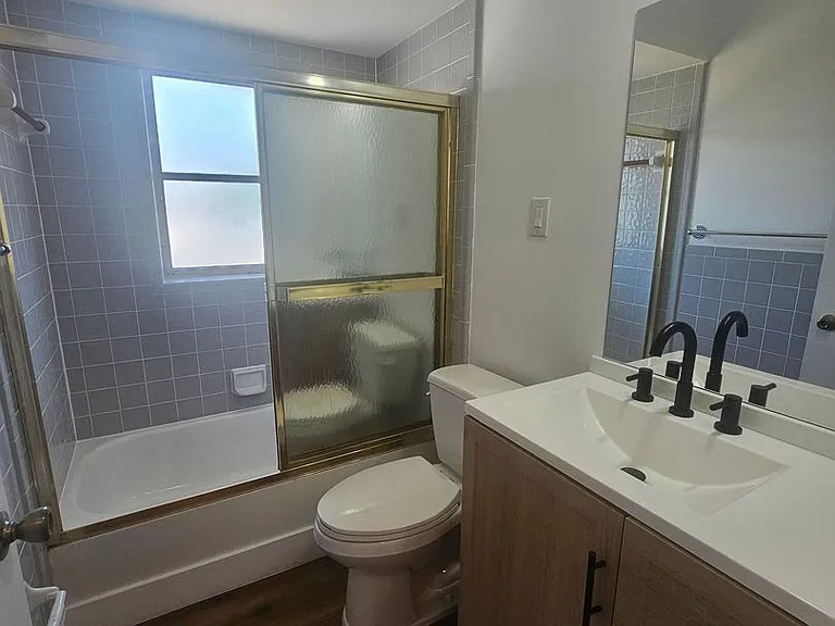 5989 Hillyer Ct — Photo 17