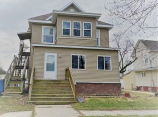 319 E Maple St, Hoopeston, IL 60942