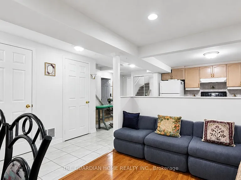 24 Harkins Dr — Photo 5