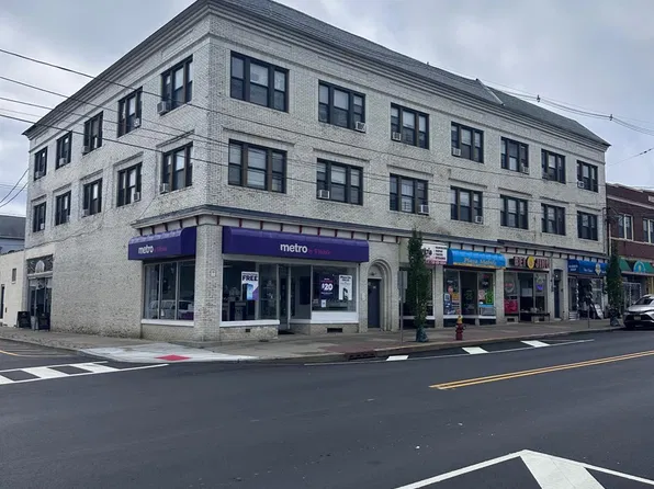 58 Main St, South River, NJ 08882