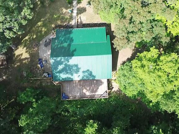 3rd image of 9557 E Anthony Rd