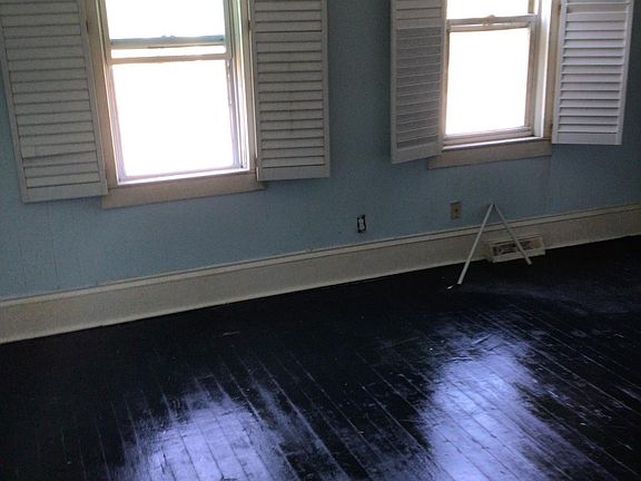 4th image of 3133 W 44th St