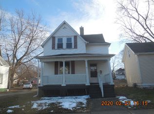 811 E Chestnut St, Bloomington, IL 61701