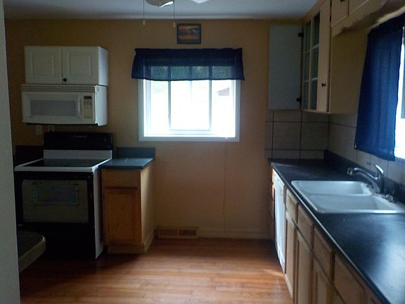 5th image of 3087 Florine Ave