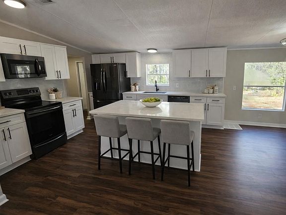 5th image of 2620 Indigo Ave