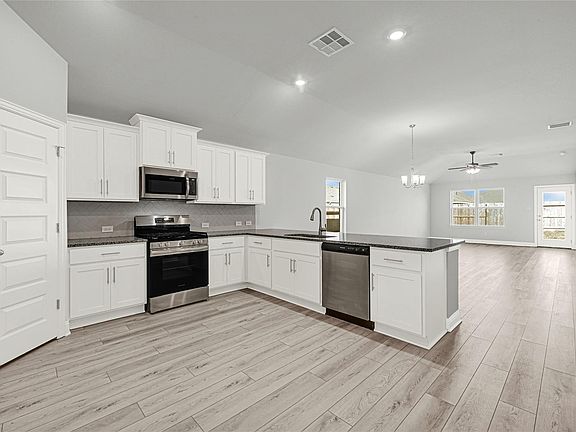 5th image of 2238 W Post Oak Cir