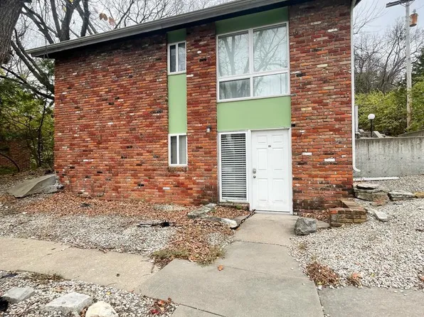 Italian Estates Property Management, 1917 Anderson Ave #2, Manhattan, KS 66502