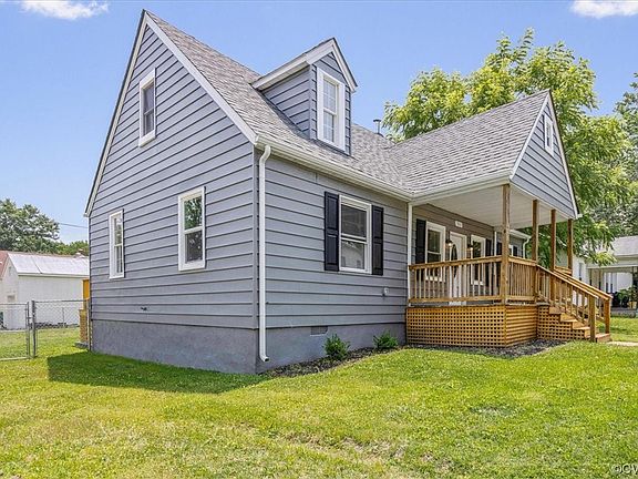 2nd image of 511 N 10th Ave