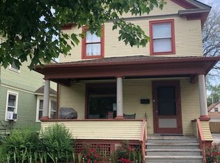 363 Cedar St, Aurora, IL 60506