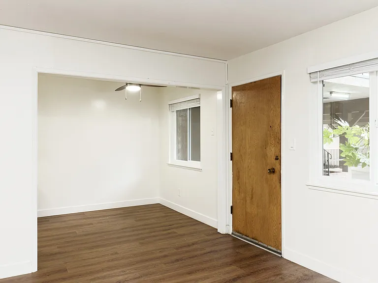 184 Callan — Photo 13
