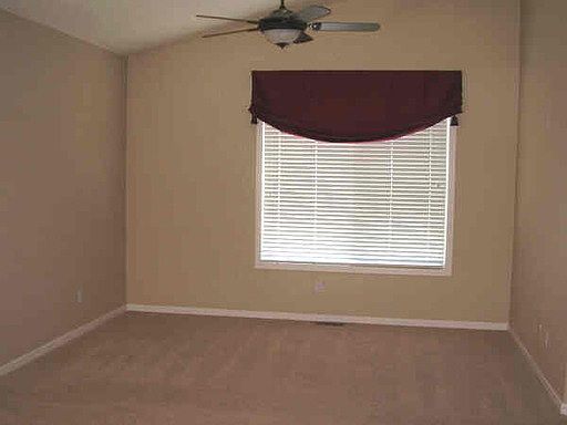 5th image of 3793 Miramonte Ave
