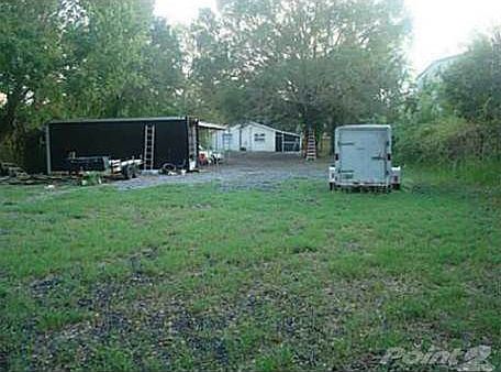3rd image of 5906 E Columbus Dr