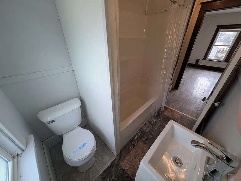 1086 N Cedar St #3 — Photo 18