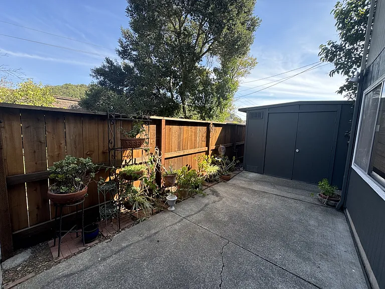 1080 Los Gamos Rd #A — Photo 15
