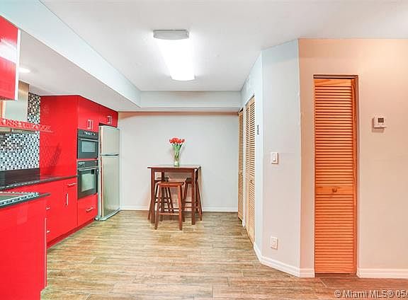 4th image of 10141 W Sunrise Blvd APT 105