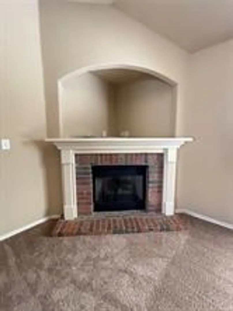 3 Bed + Bonus Room | 2 Bath | Broken Arrow — Photo 3