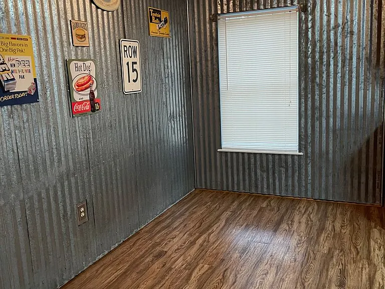 168 E University Dr #L-208 — Photo 8