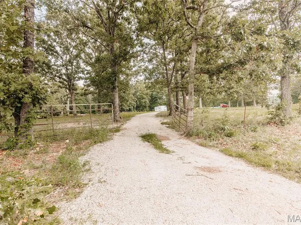 21503 Highway 28 W, Dixon, MO 65459