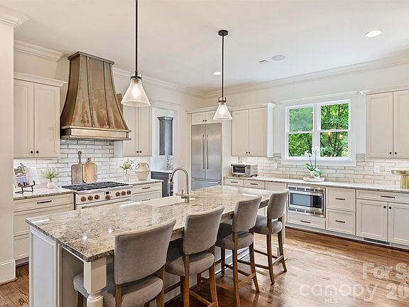 2nd image of 4507 Givens Way