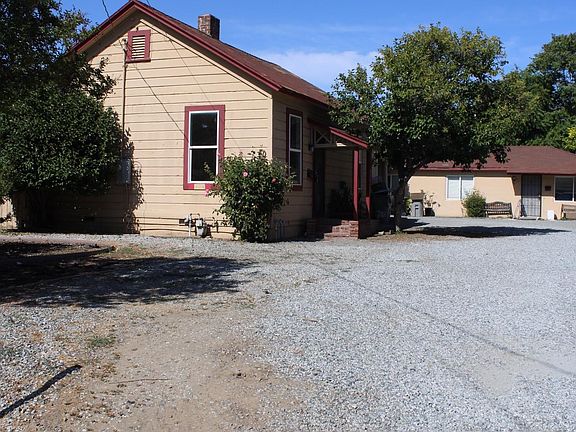 3rd image of 70 N 11th St #70