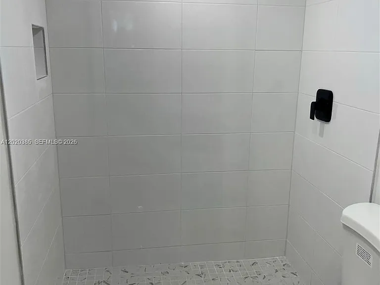 16349 Ravenwood Pl #16349 — Photo 10