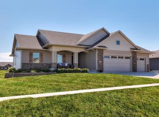 1104 Centennial Cir, Huxley, IA 50124