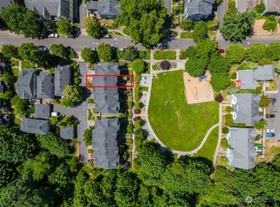 6424 High Point Dr SW, Seattle, WA 98126