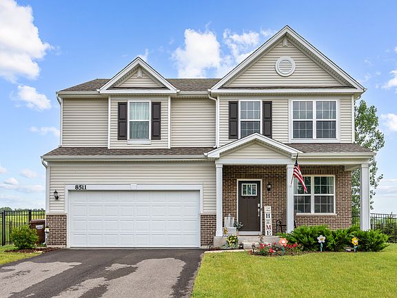 2nd image of 8511 White Oaks Ct