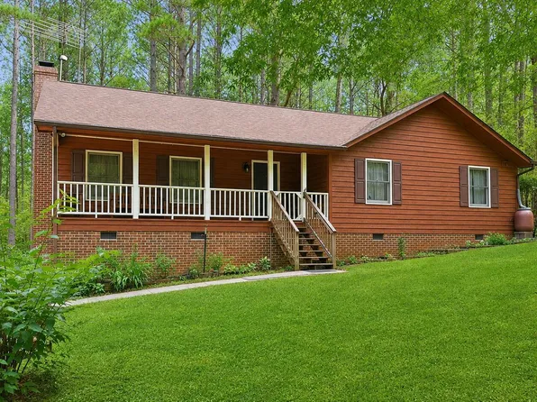 170 River View Dr, Franklinton, NC 27525