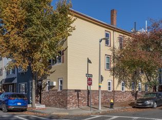 2 Six Cottage St, Boston, MA 02128