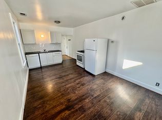 11510 Mackay St #2E, Hamtramck, MI 48212