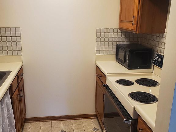 5th image of 3001 S 51st St Unit 431