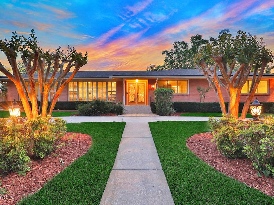 1st image of 6708 La Loma Dr