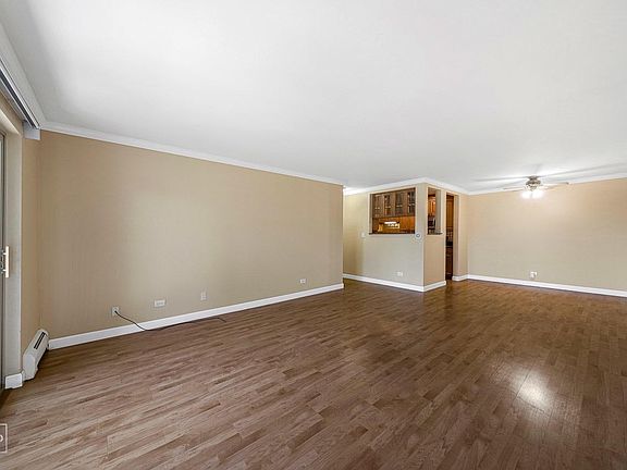 4th image of 1515 E Churchill Dr Unit 206