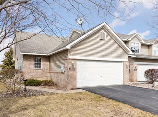 7882 Autumn Ridge Ave, Chanhassen, MN 55317