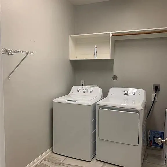 12814 Carriage Glen Dr — Photo 13