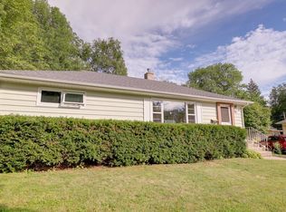 25 Frederick Cir, Madison, WI 53711