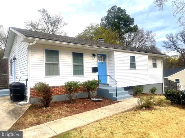 103 Pepper Mill Dr, Capitol Heights, MD 20743