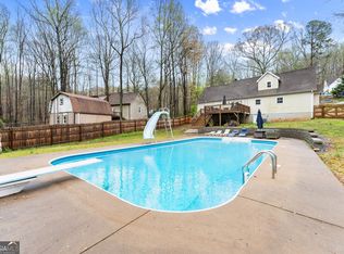 5012 Peach Mountain Cir, Gainesville, GA 30507