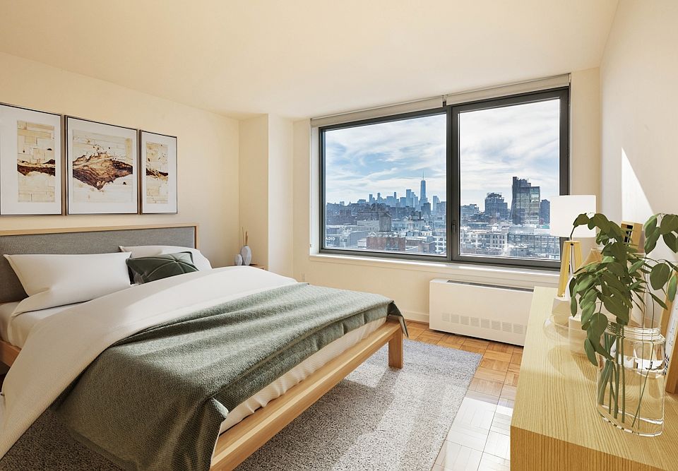 1st image of 312 11th Ave APT 21G