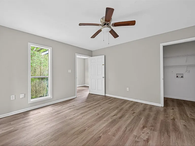 21146 Caney Dr — Photo 14