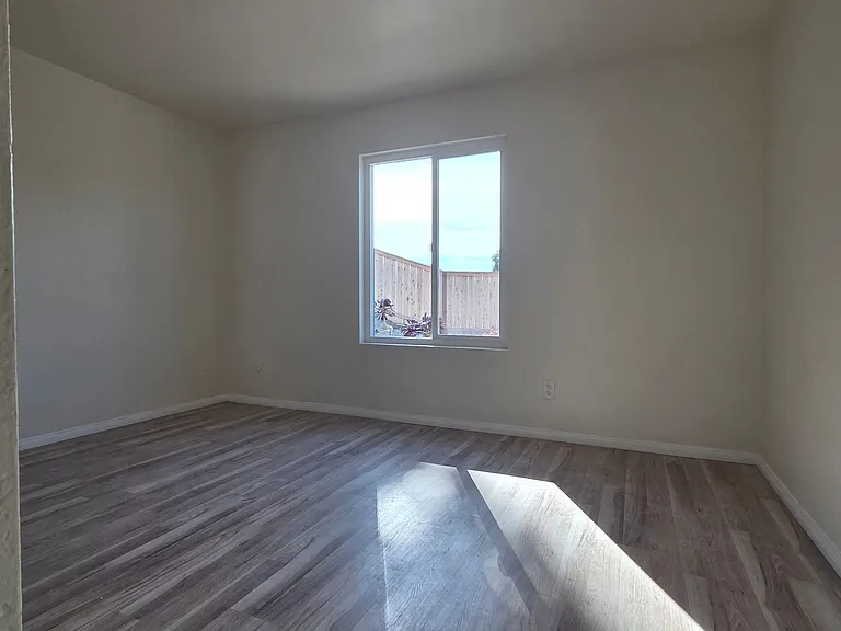 3249 Chase Ct — Photo 15