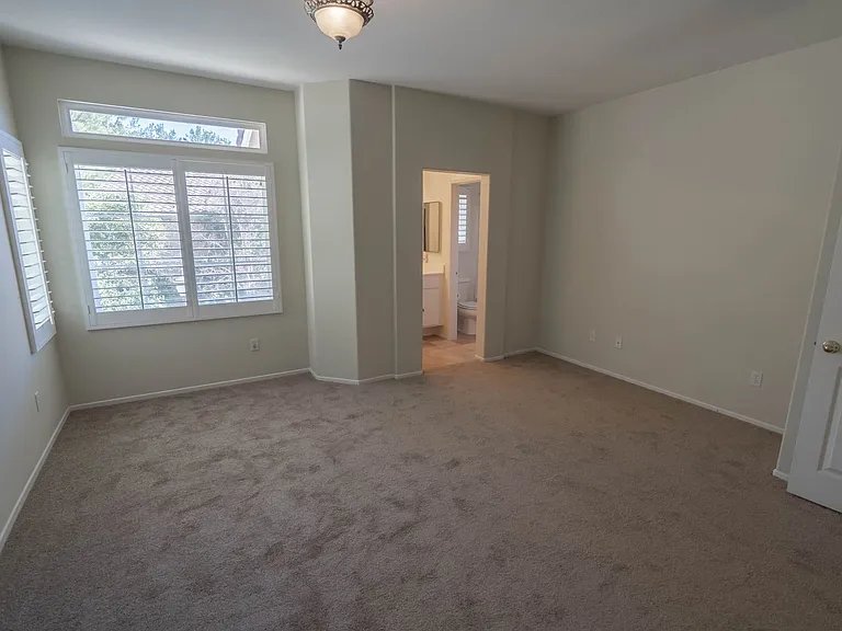 25745 Perlman Pl #F — Photo 14