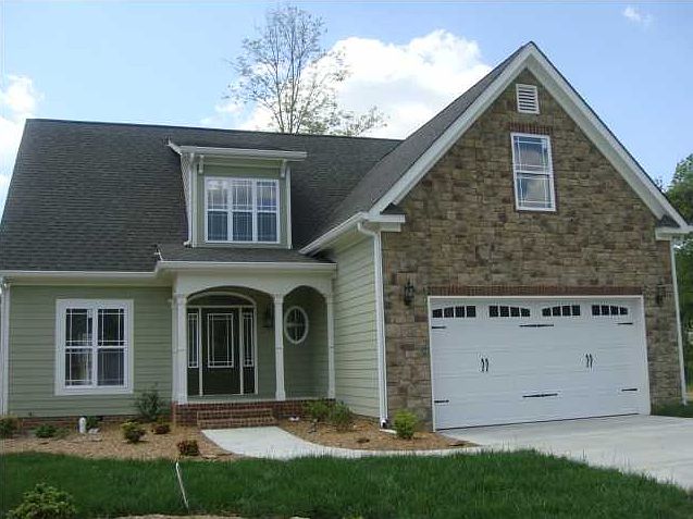1st image of 8313 Glenshire Ln