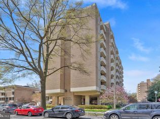 1245 4th St SW APT E210, Washington, DC