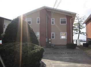 47 Sintsink Dr W #B, Port Washington, NY 11050